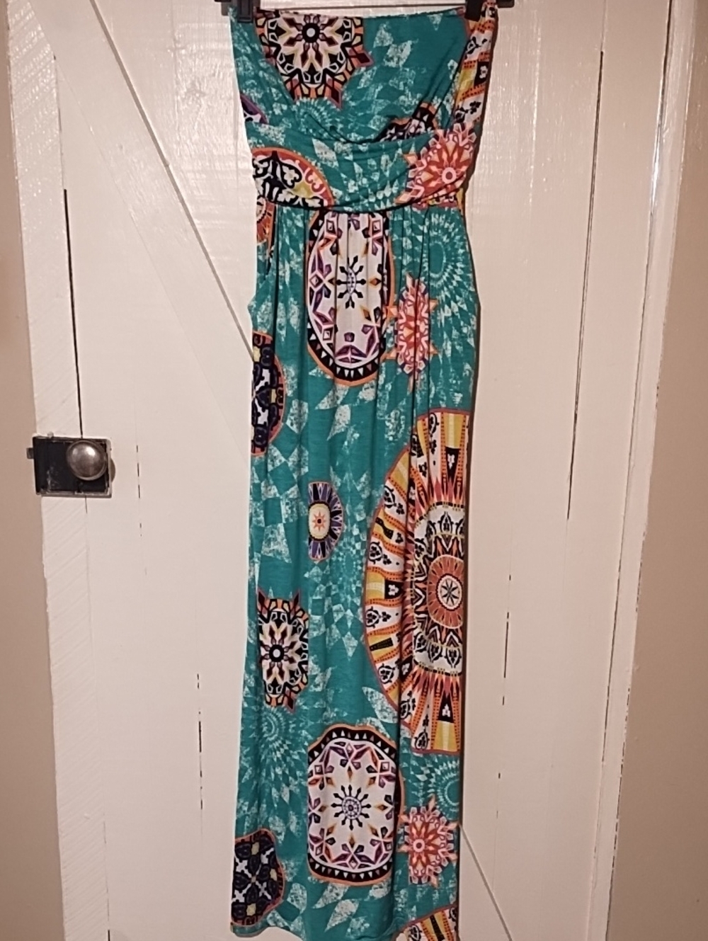 Chico VGC Teal Strapless Maxi Dress with Multicolor Medallion Print Small.